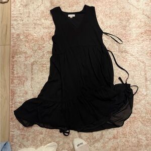 Elegant Black Sleeveless Dress